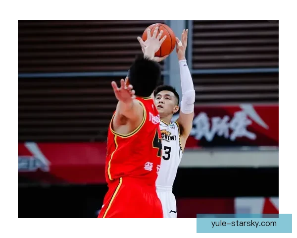 王俊杰强敌战4中1仅3分低迷 王俊杰强敌战4中1仅3分低迷