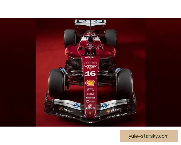 2025年JLo现身F1法拉利车队 老汉追星硬刚蝙蝠侠